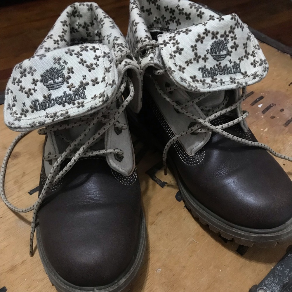 Timberland Earthkeepers (Floral) Roll Top Boots